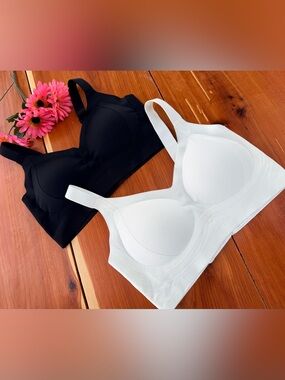 Plus Size Padded Seamless Bras Set Of 2 NWOT Butter Soft 2X